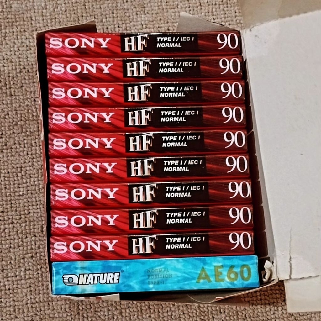 Sepaket 5 kaset tape kosong segel SONY HF 90 (with screws)