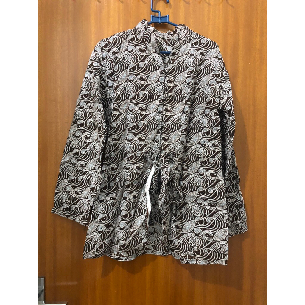 Preloved Baju Batik Wanita