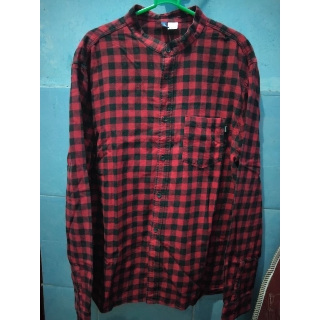 kemeja pria sanghai flanel H&M  second preloved