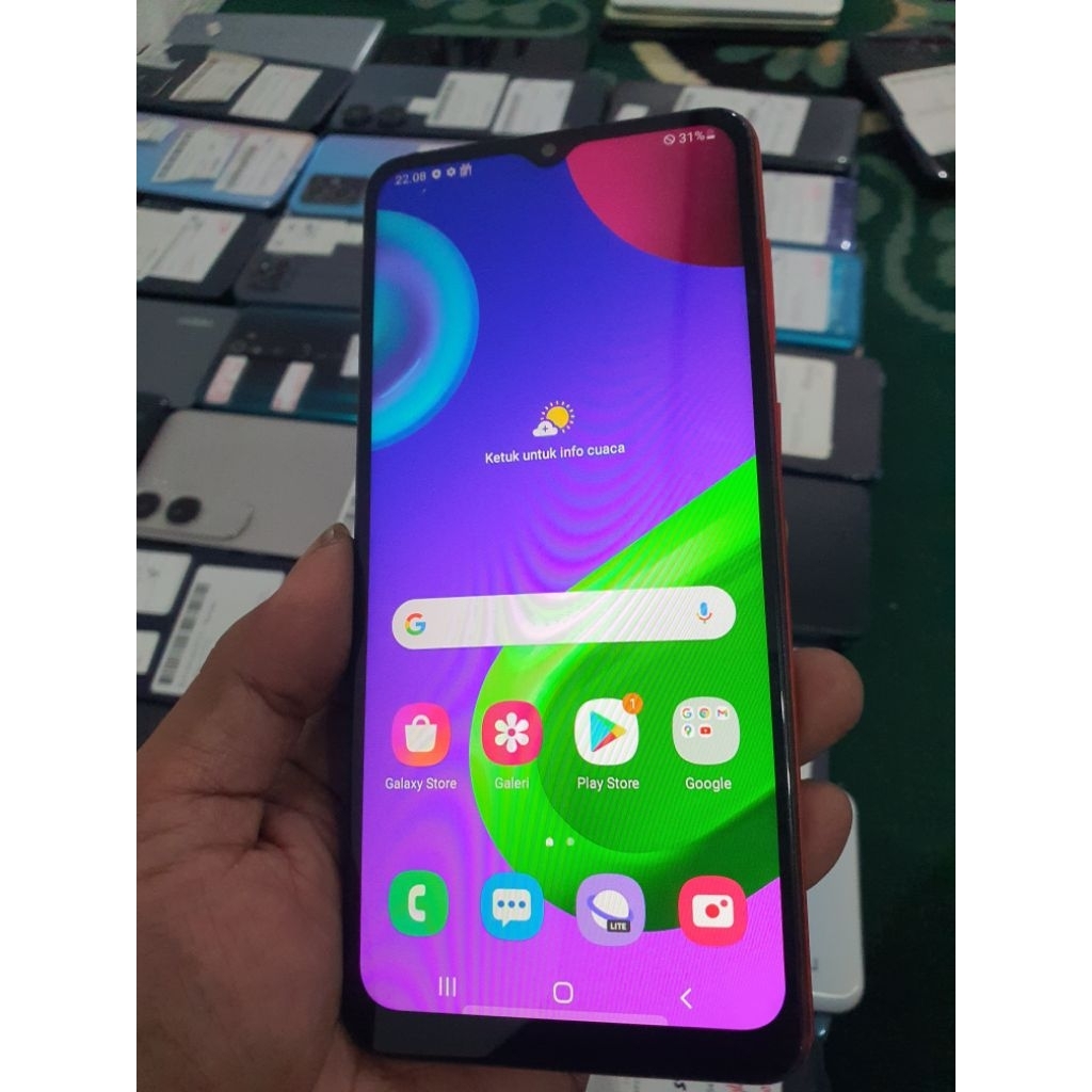 SAMSUNG M02 RAM 2/32 SECOND