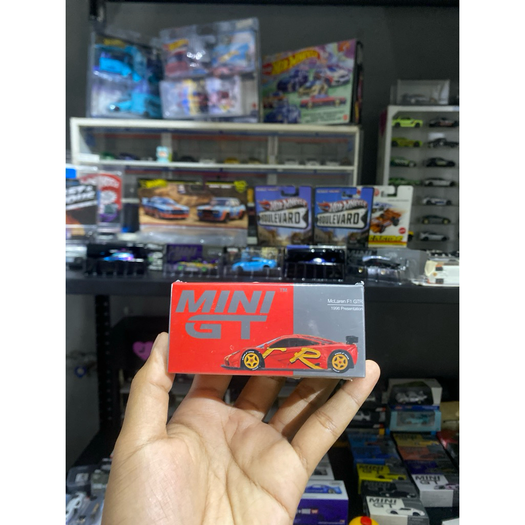 MINI GT MCLAREN F1 GTR