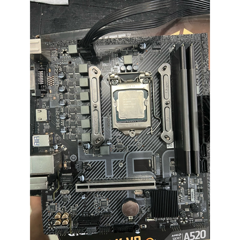 mobo Colorful B460 Ddr4