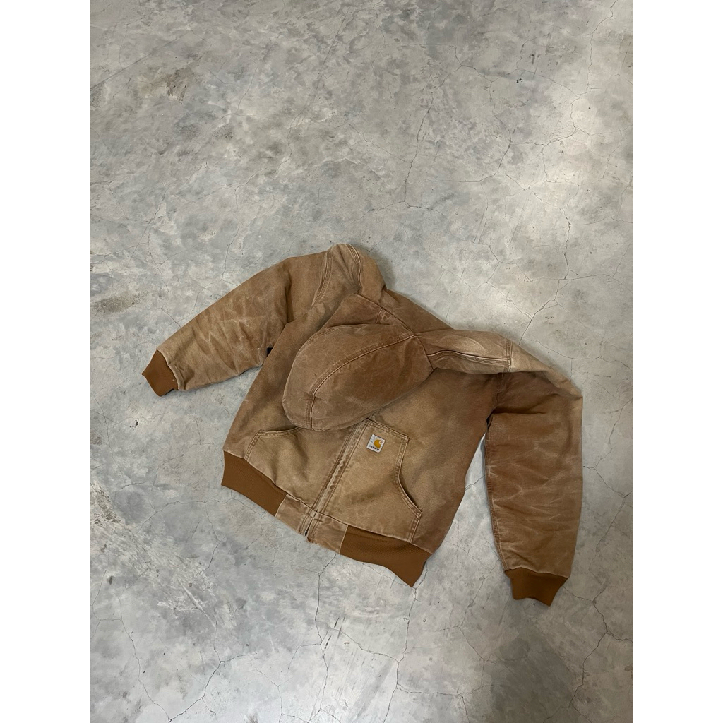Vintage Carhartt Active Jacket Brown - WJ130 BRN WOMEN|  Measurements : Size L / Fit To M Length 67 