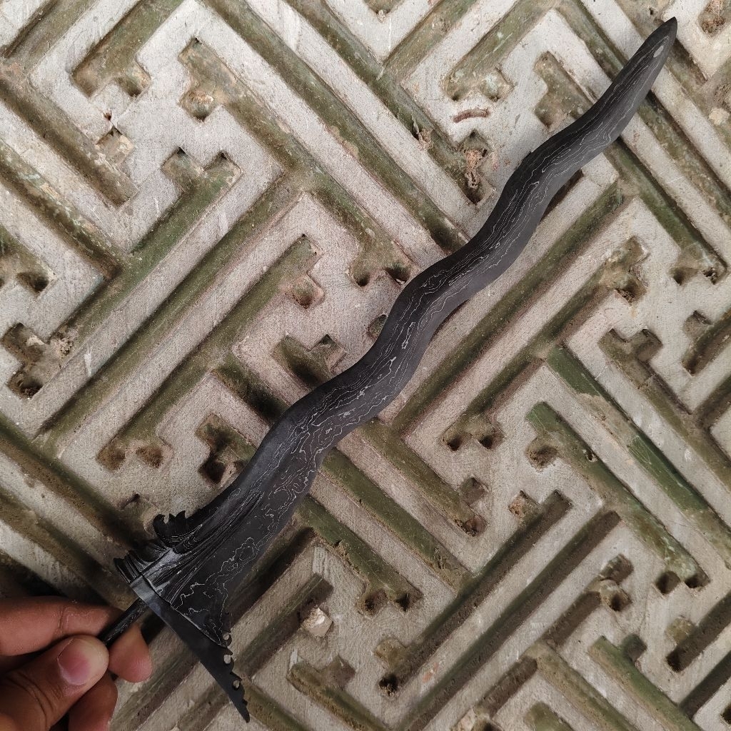 keris bali indra kusuma luk 7 pamor mlinjon