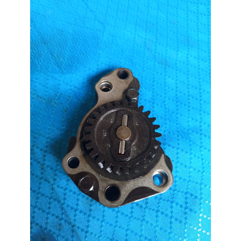 pompa oli Honda CB150R old Original / gear pompa oli CB150R Original copotan
