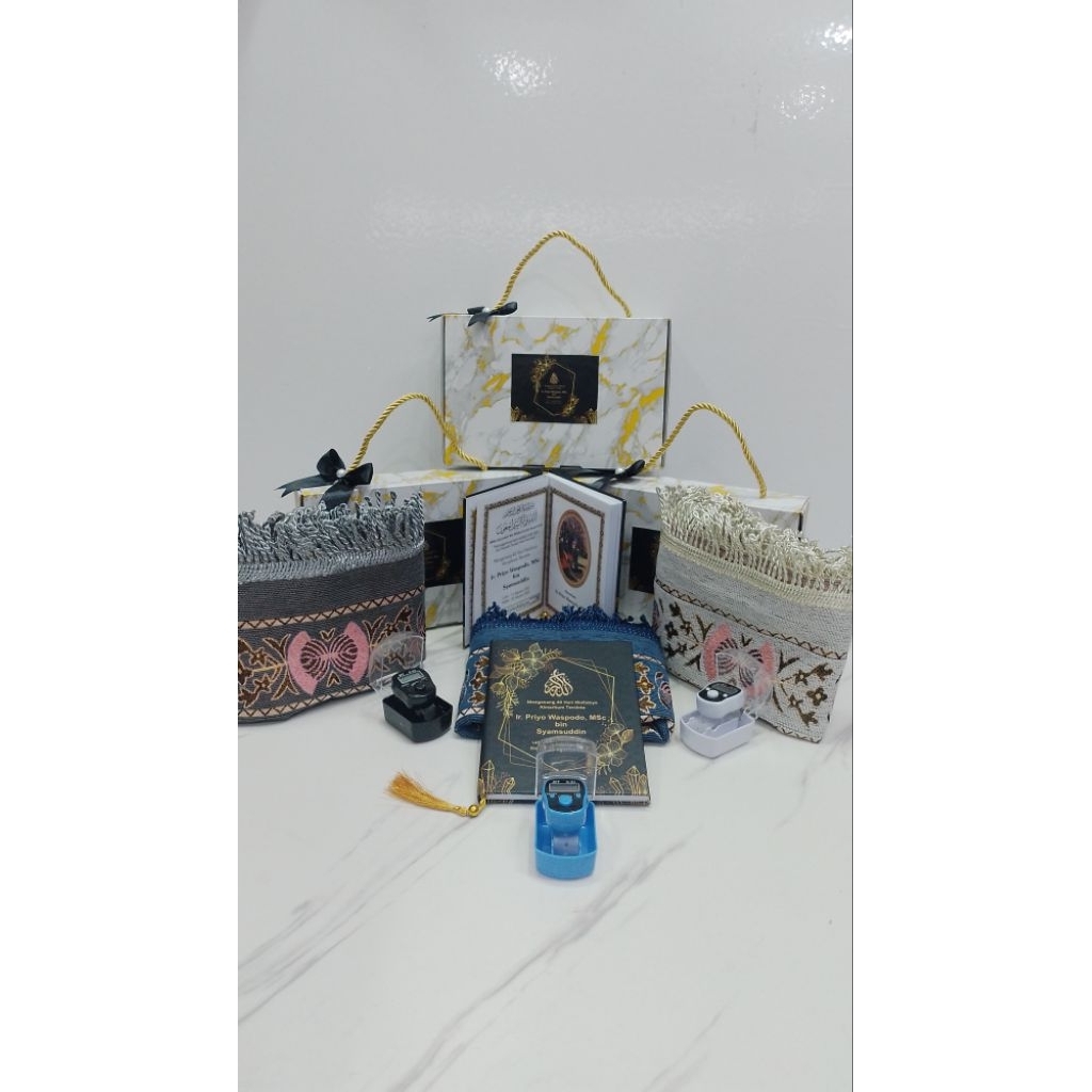 hampers paket tahlil yasin custom/souvenir mengenang 40 harian/100 harian/haul/paket yasin, sajadah,