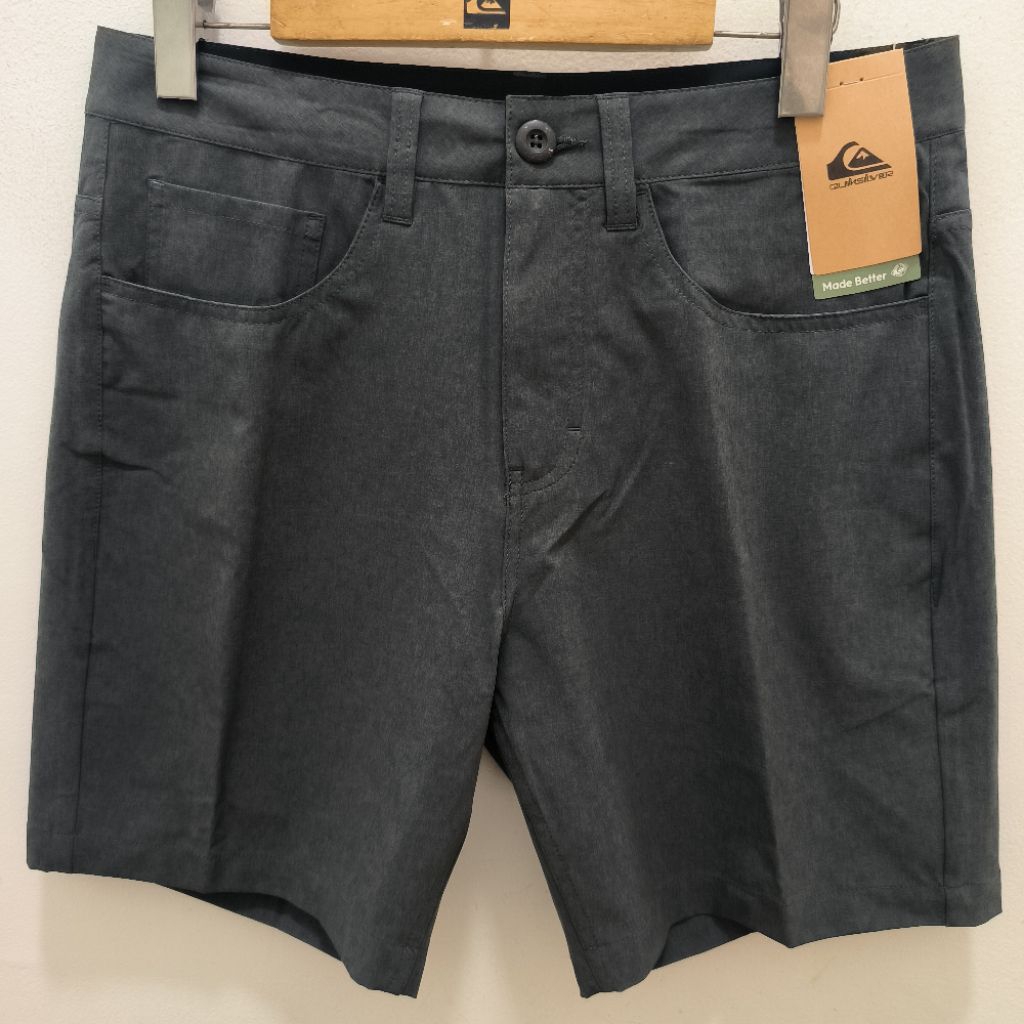 CELANA PENDEK QUIKSILVER NELSON AMPHIBIAN 18