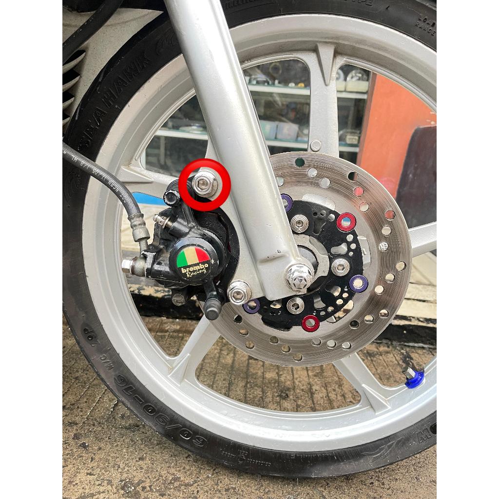 BAUT BREKET KALIPER DEPAN ( 1 BAUT ) MIO SMILE SPORTY SOUL FINO KARBU TAHUN 2003 - 2011 OLD MODEL 2 