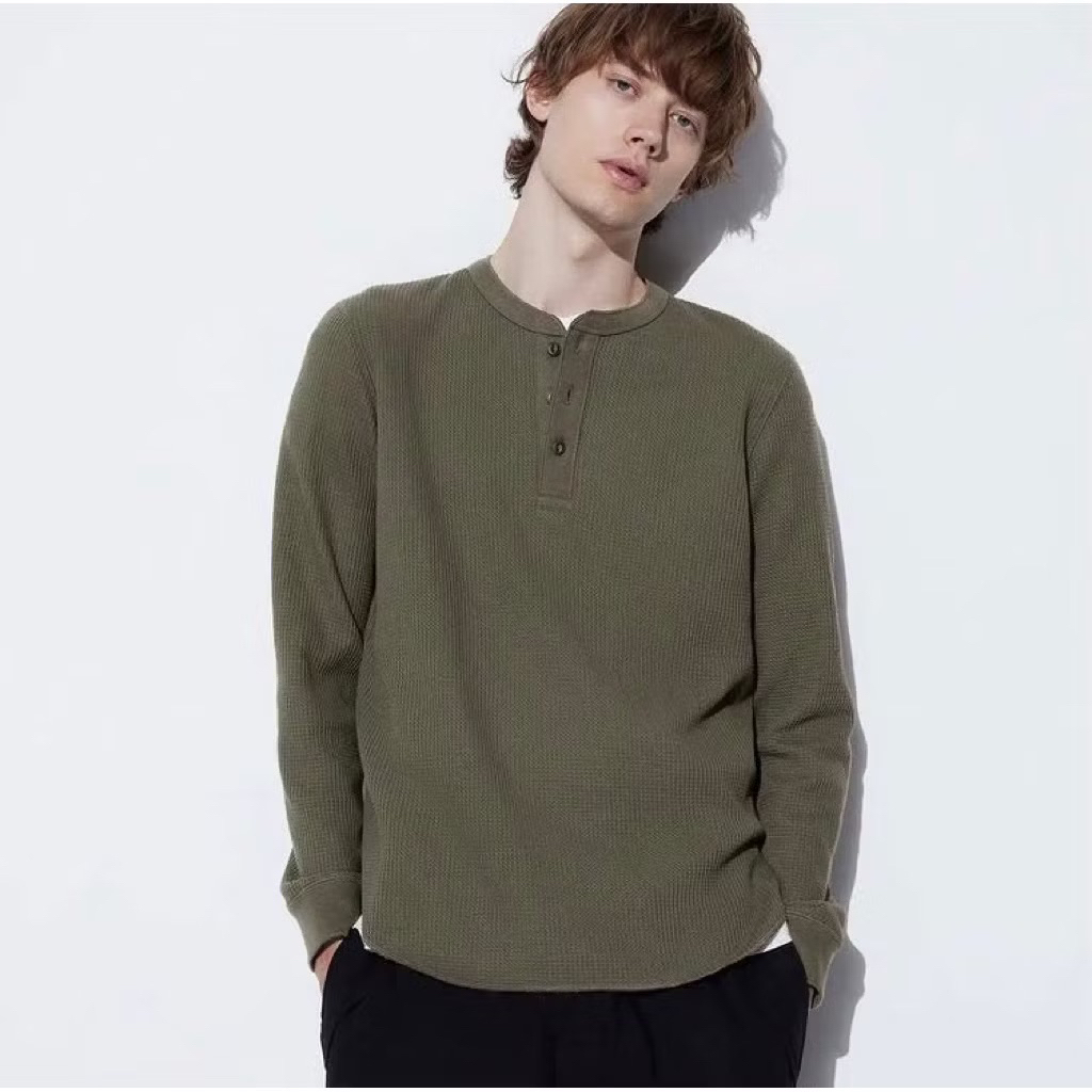 Long sleeve T- Shirt Uniqlo waffle kerah Henley / Uniqlo waffle / T-shirt uniqlo / Kaos Uniqlo