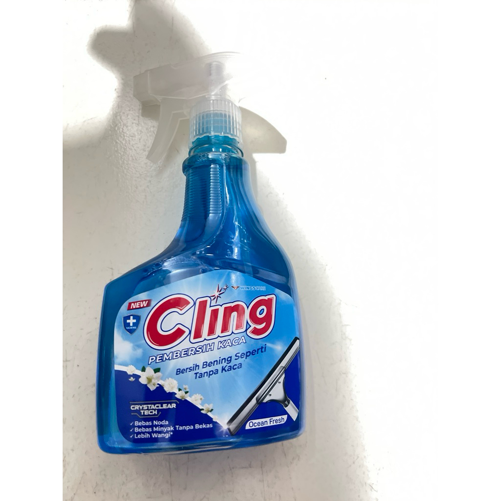 Cling pembersih kaca 440ml