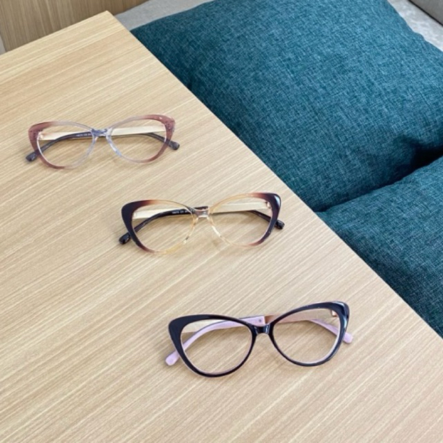 MEE KACAMATA || KODE 19070