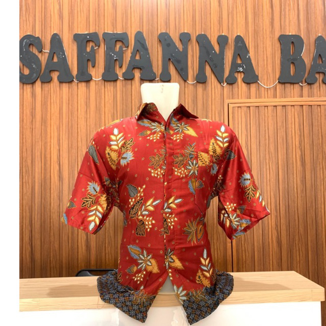 Batik Pria Lengan Pendek Semi Silk Sutra Maroon