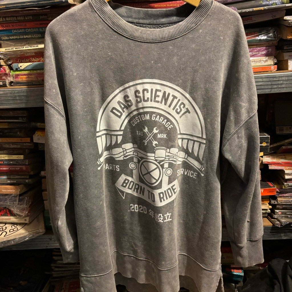 ORIGINAL Sweater Das Scientist Outer Motor Supply Gray Gray Washed Abu-Abu Abu Deus Ex Machina Lawle