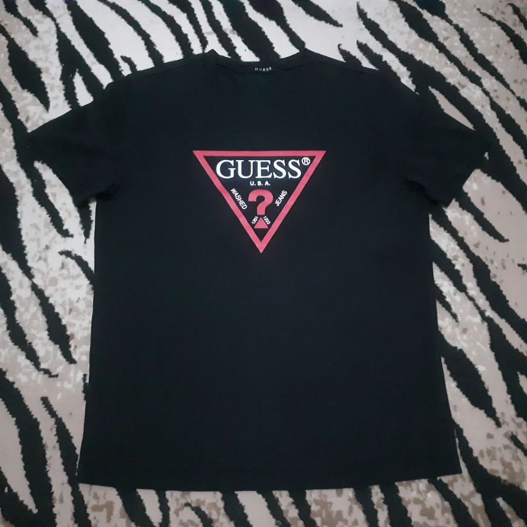 T-Shirt GUESS Tags Guess