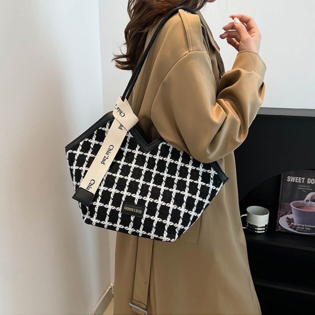 BQJ3925 TAS TOTEBAG WANITA PETAK PETAK PETAK TAS TERBARU MODIS FASHION SELEMPANG