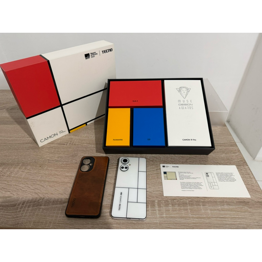 Kolektor Limited Edition HP Android Tecno Camon 19 Pro RAM 16GB (8+8GB) 128GB ROM Mondrian Museum Bo