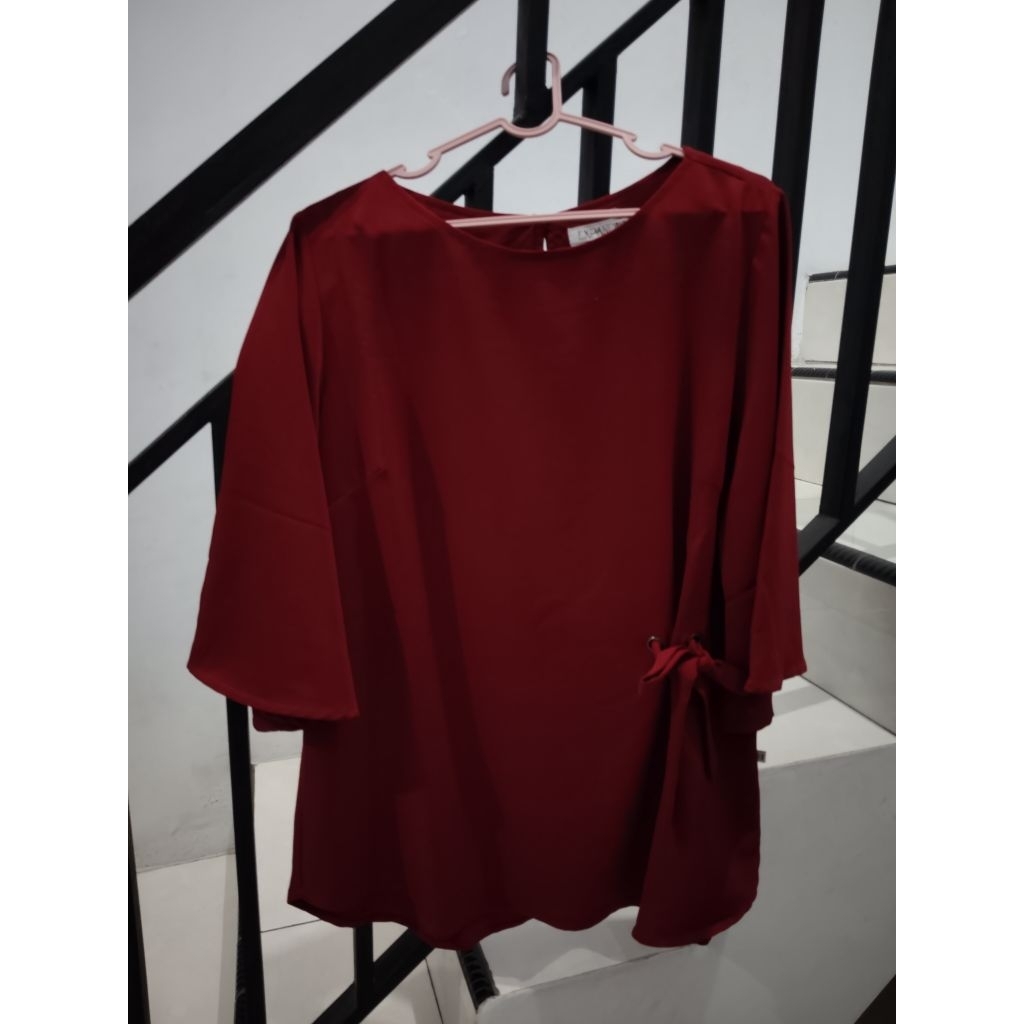 Blouse EXPAND preloved