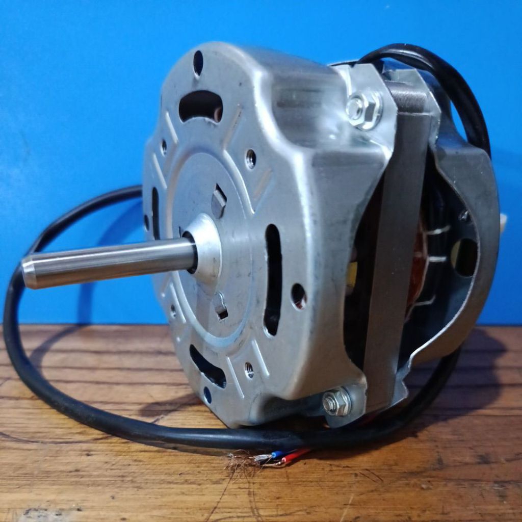 DINAMO KIPAS ANGIN SEKAI