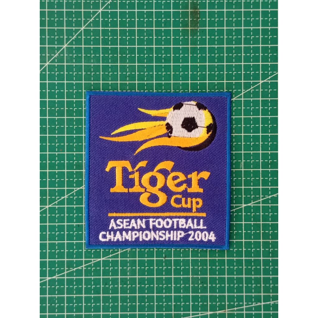 PATCH BORDIR TIGER CUP 2004