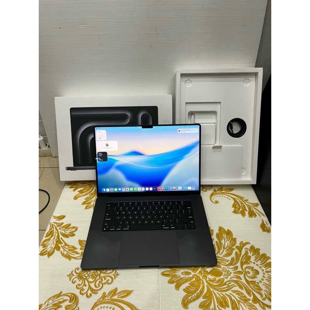 macbook Pro 16 inch M3 Max 36GB 1TB IBOX Second Fullset Original