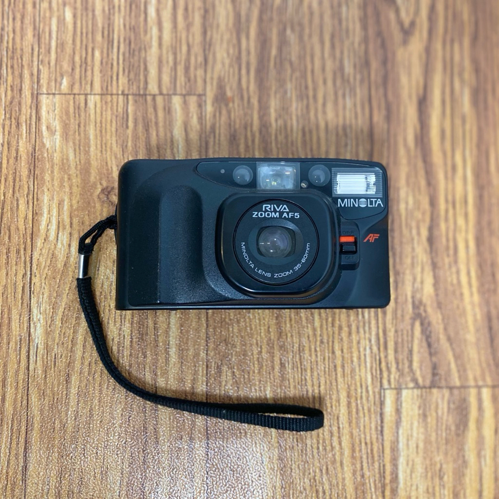 Kamera analog Minolta Zoom af5