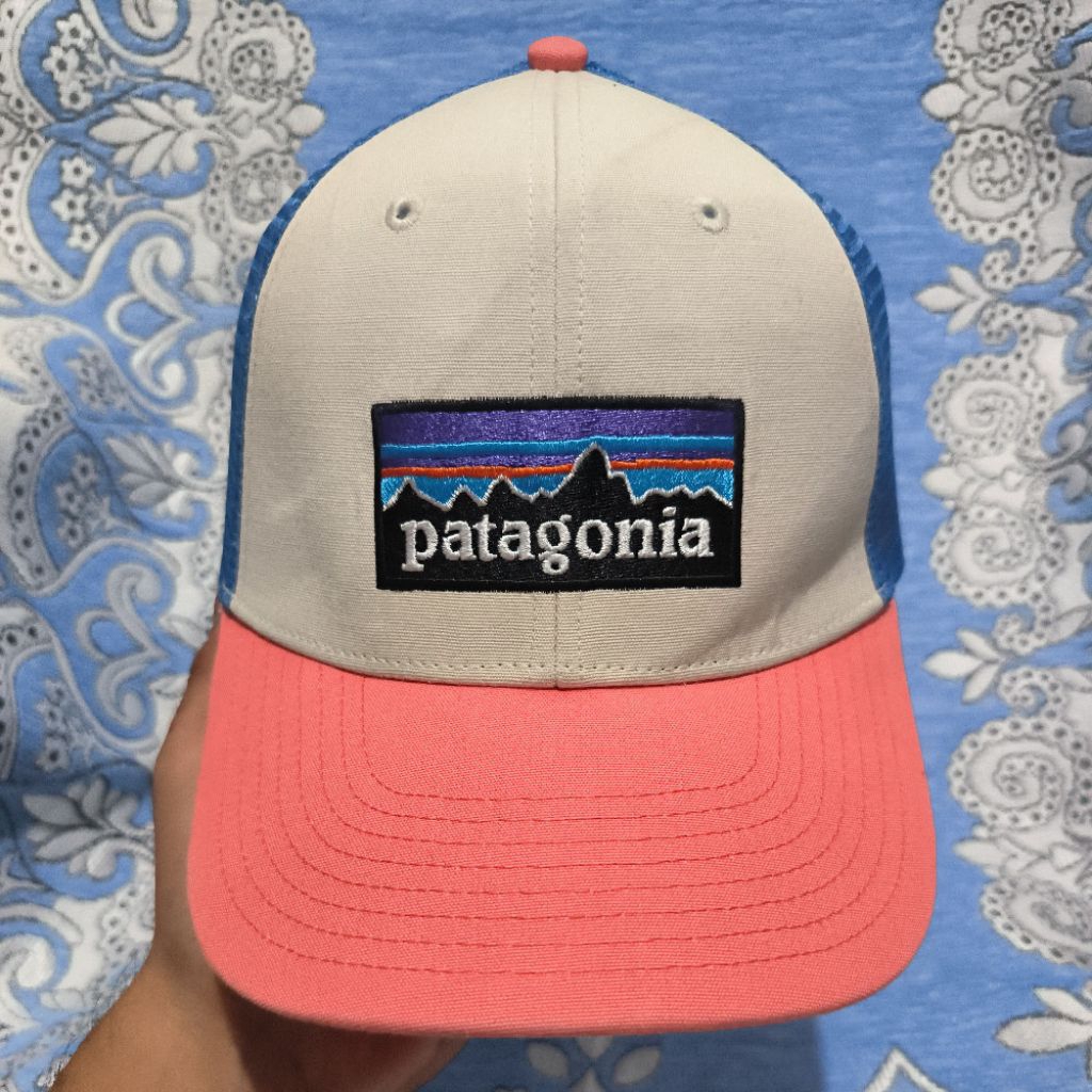 Topi Patagonia Logobox Trucker Original