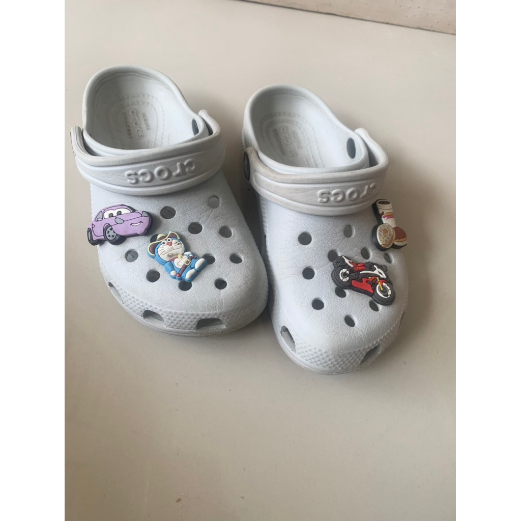 Preloved Sandal Crocs Anak Size C12 Original
