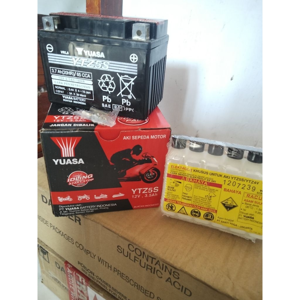 aki/accu. 5s. Yuasa. 12volt gtz5s