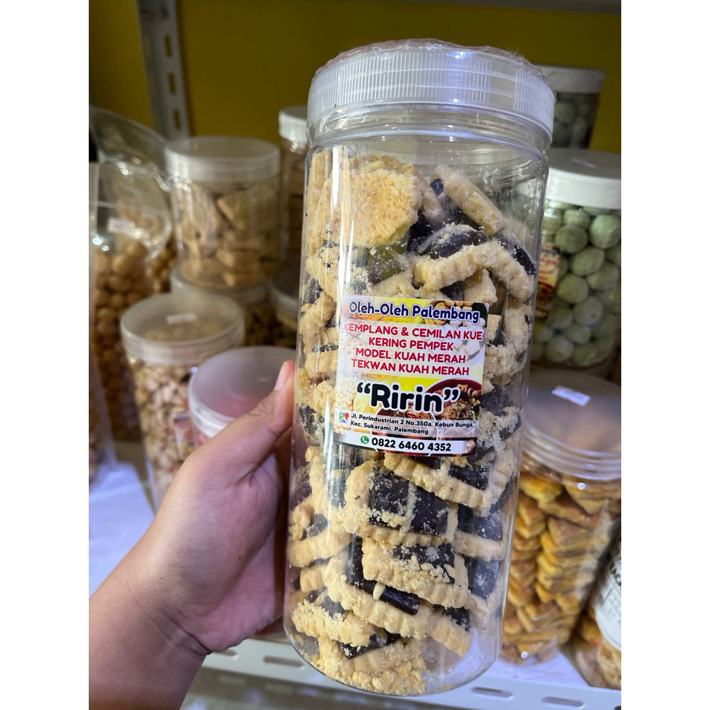 Kue kering stik coklat