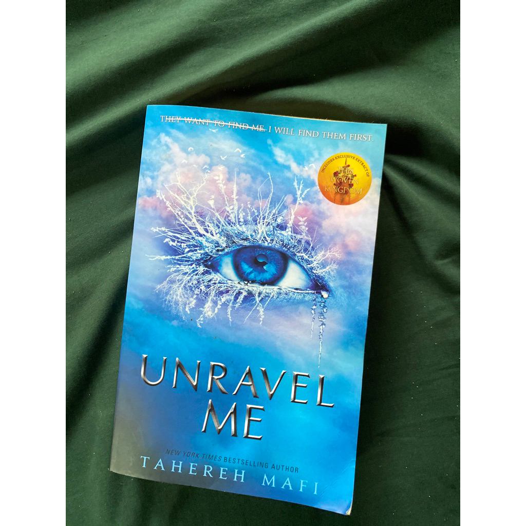 [preloved] Unravel me by Tahereh Mafi