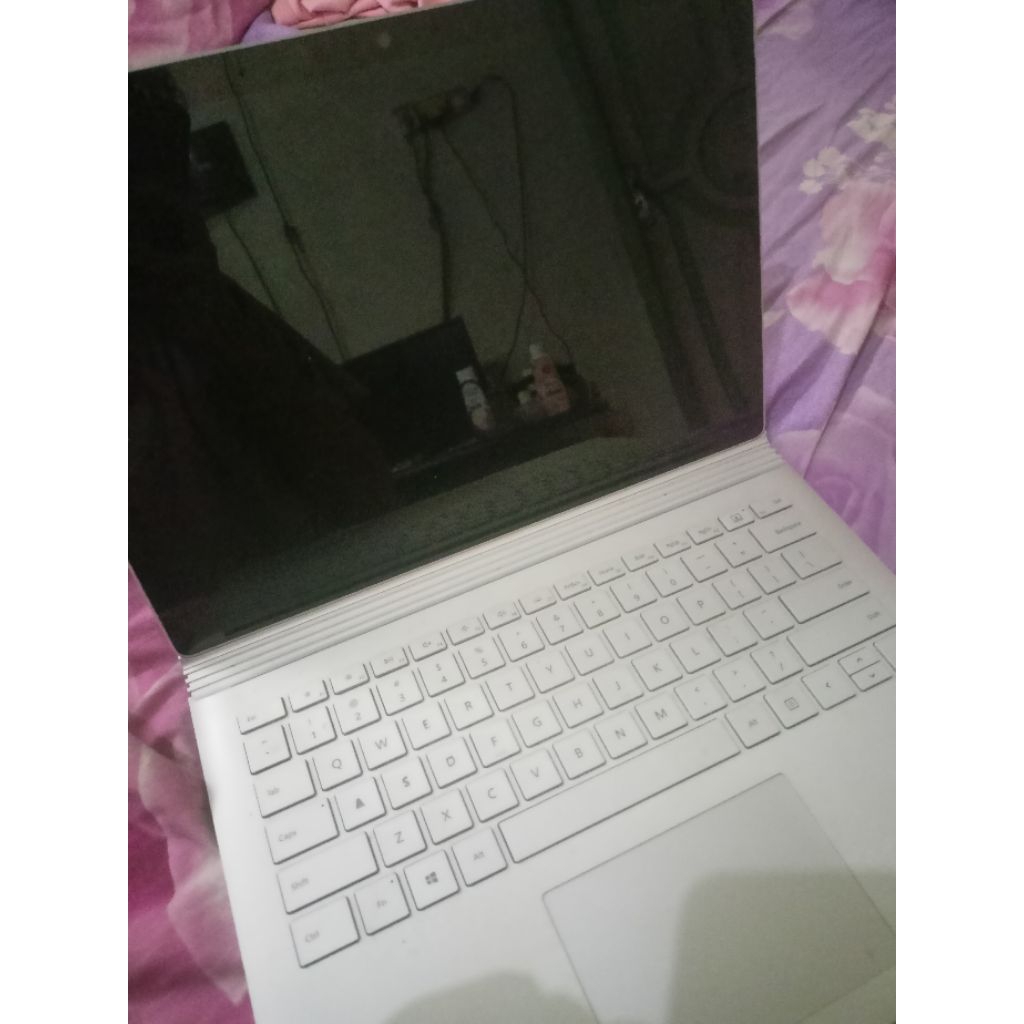 Microsoft Surface Book 2