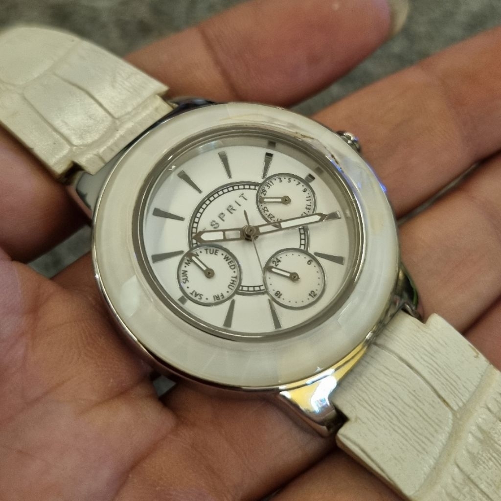 Jam tangan ESPRIT Chronograph Original second