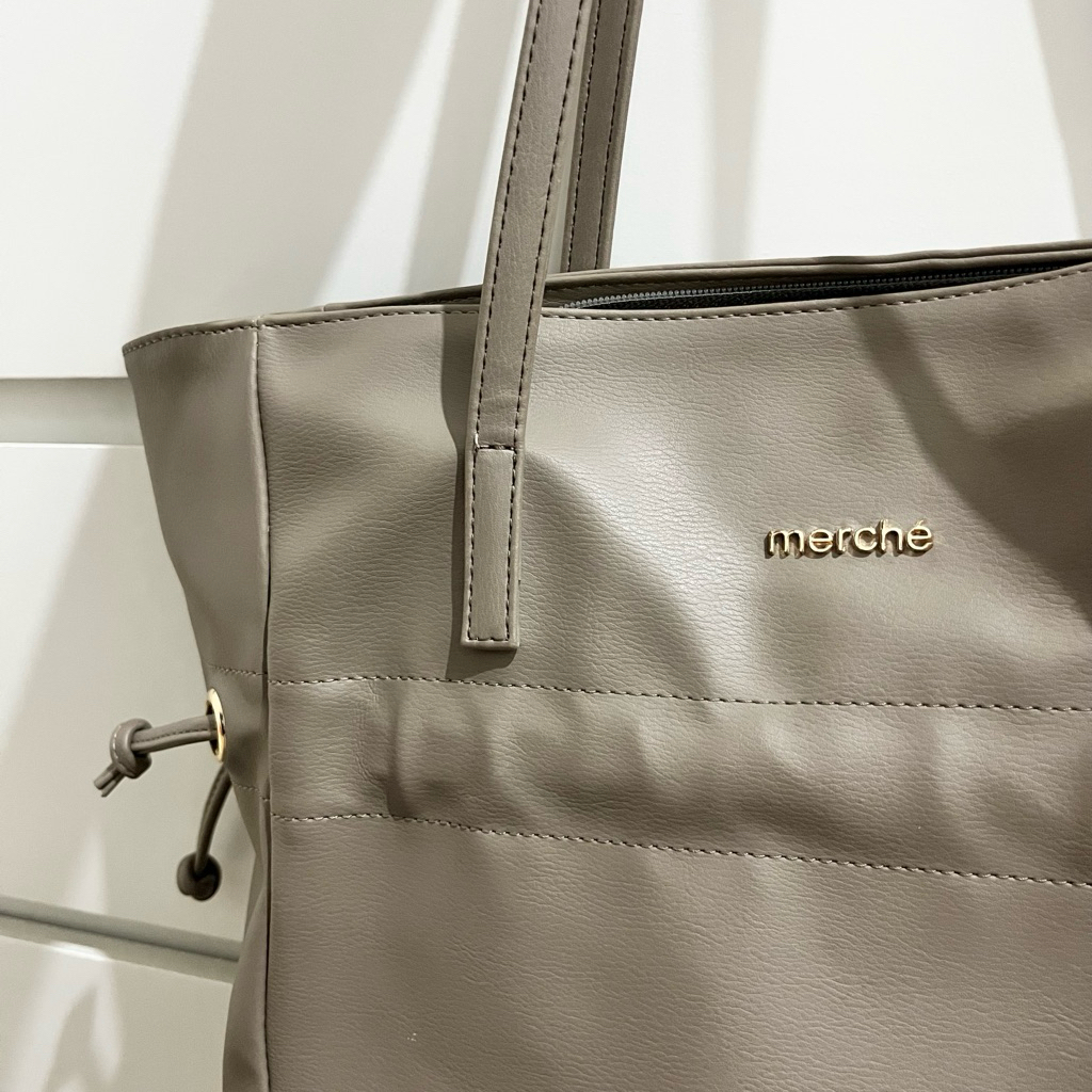 preloved MERCHE tas serut