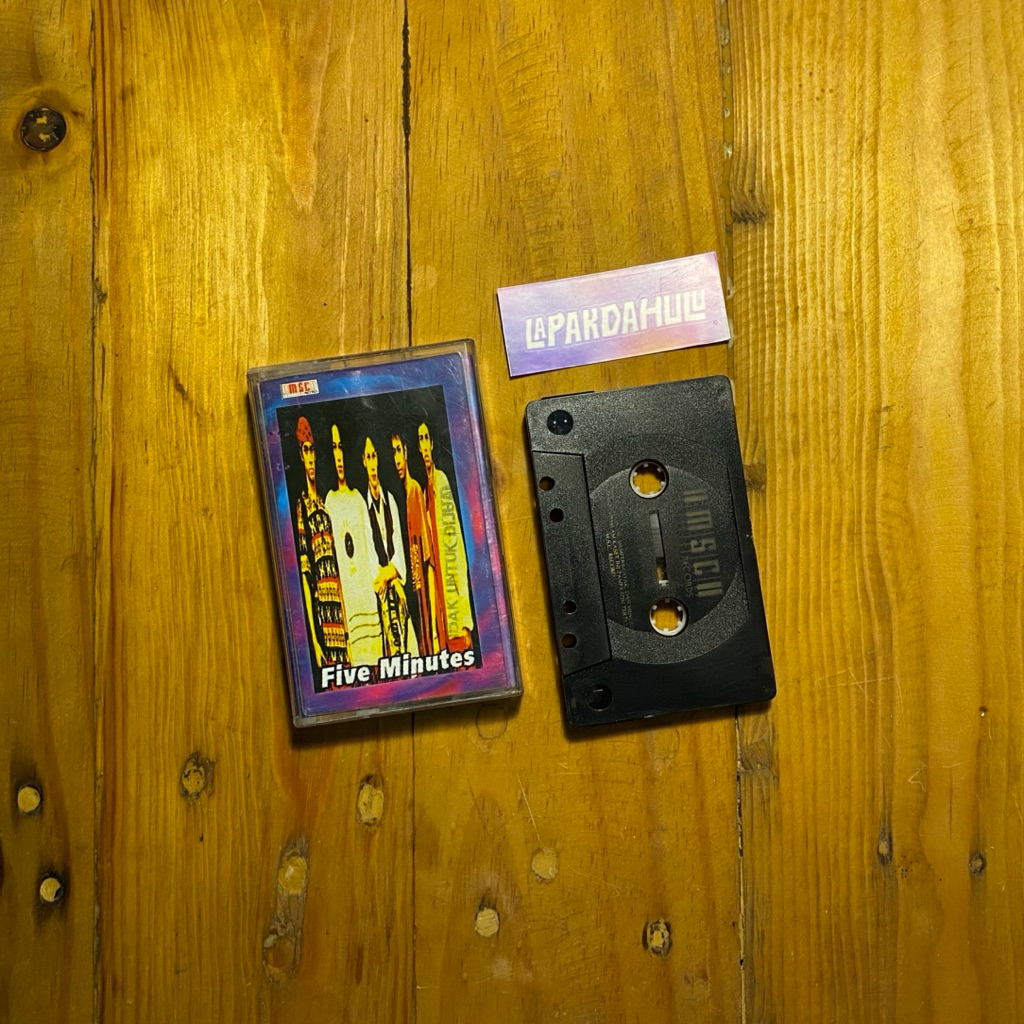 Kaset Pita Five Minutes