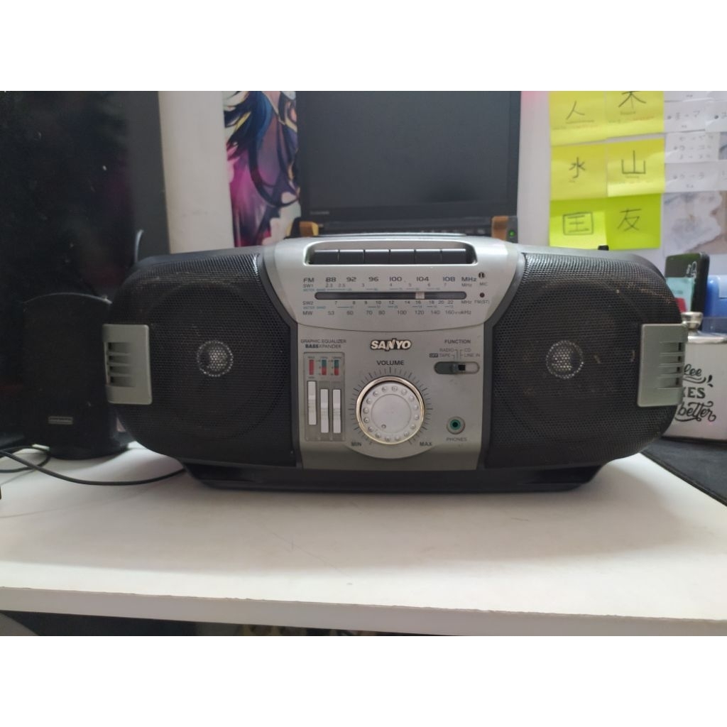 Sanyo BIG 300K Radio Tape Cassette Player Boombox Jadul Vintage Line In AUX