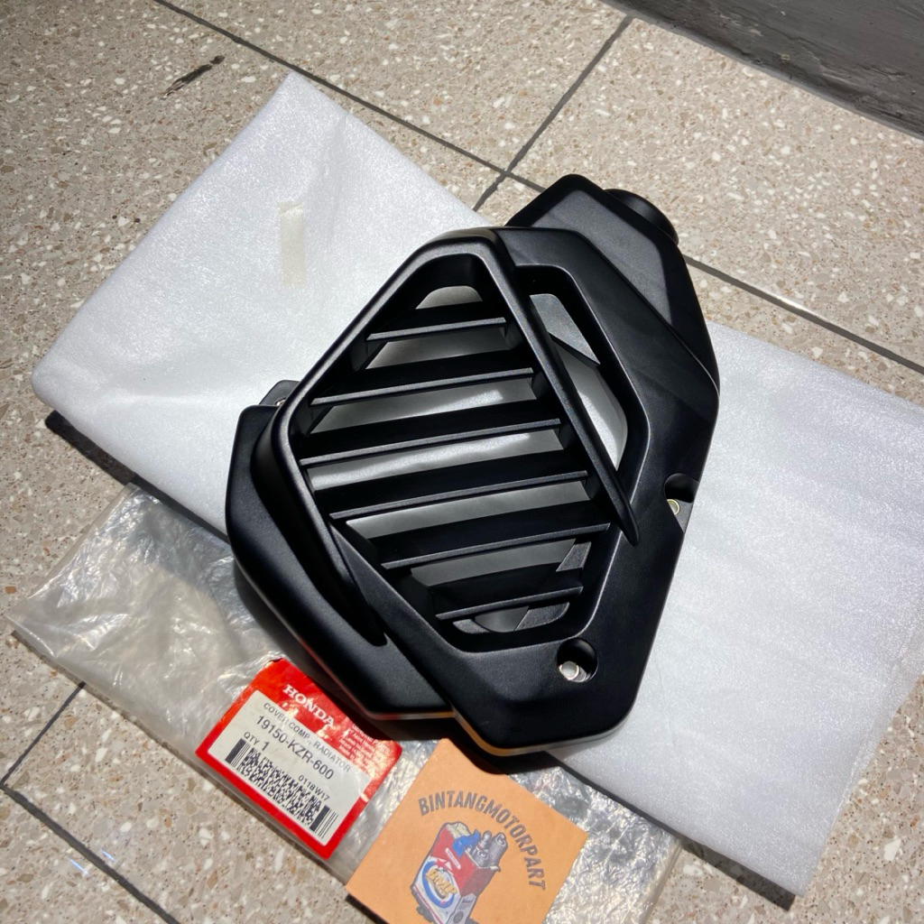 19150 KZR 600 COVER TUTUP RADIATOR VARIO 125 OLD ORIGINAL AHM