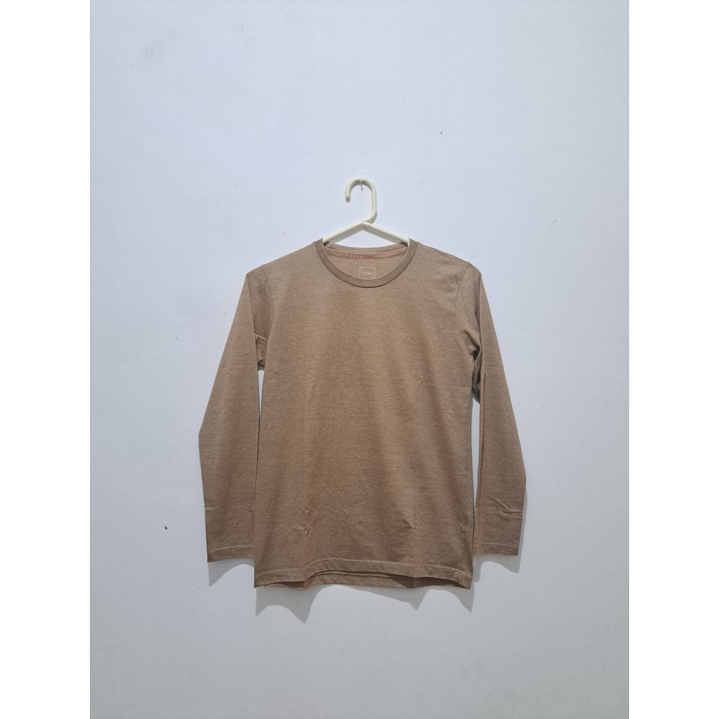 [PRELOVED] T-Zone Kaos Polos Wanita