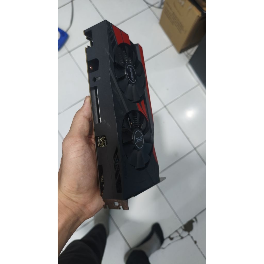 GTX 1050 TI 4 GB 2 VAN