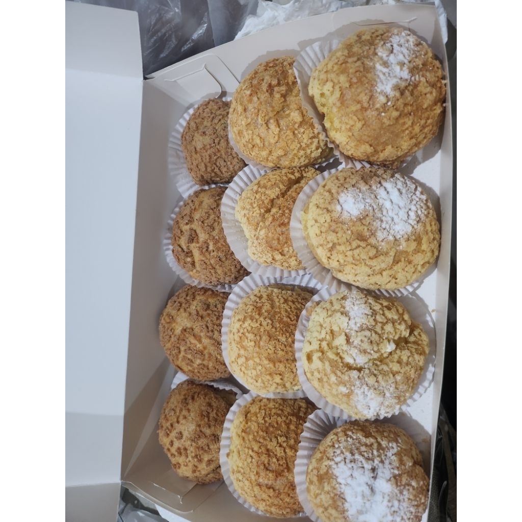 choux isi 12 #choux #soes #cake #birthdaycake #craquelin #choux au craquelin