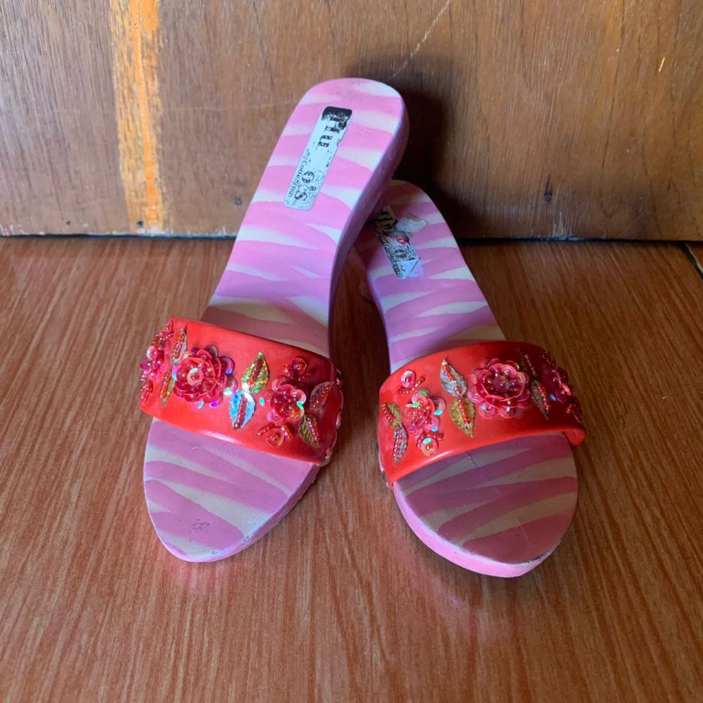 Preloved Heels Anak Kayu Warna Pink