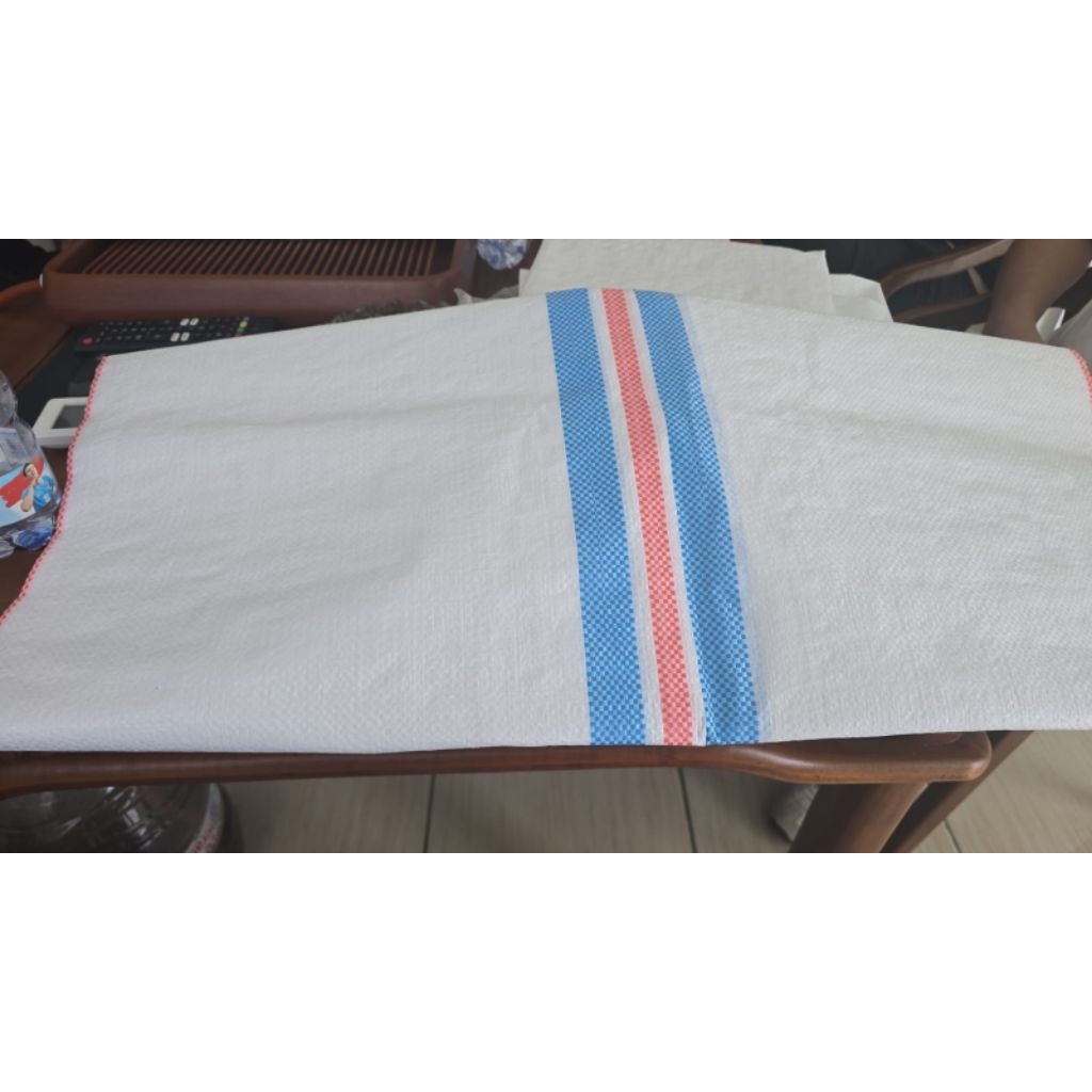 karung baru 75x115 putih strip
