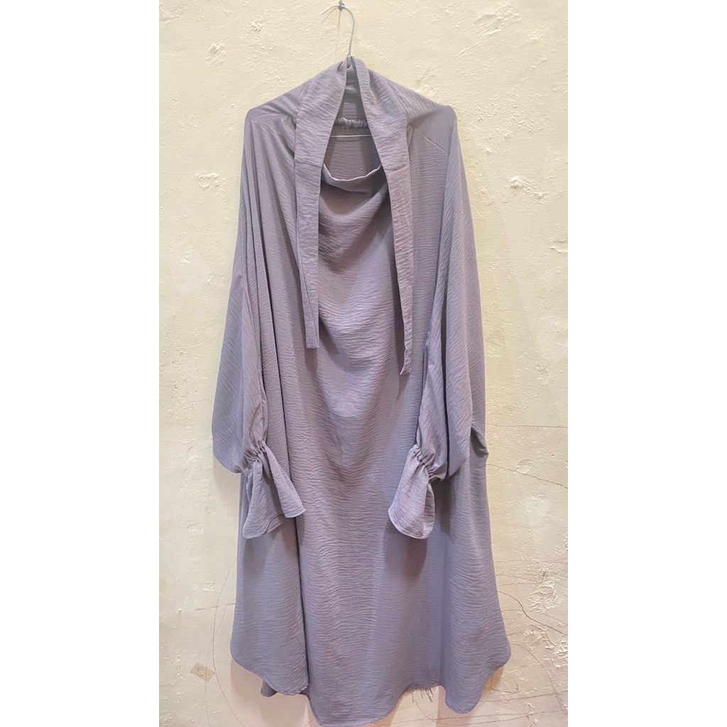 preloved gamis overhead abaya 100rban [baca deskripsi]