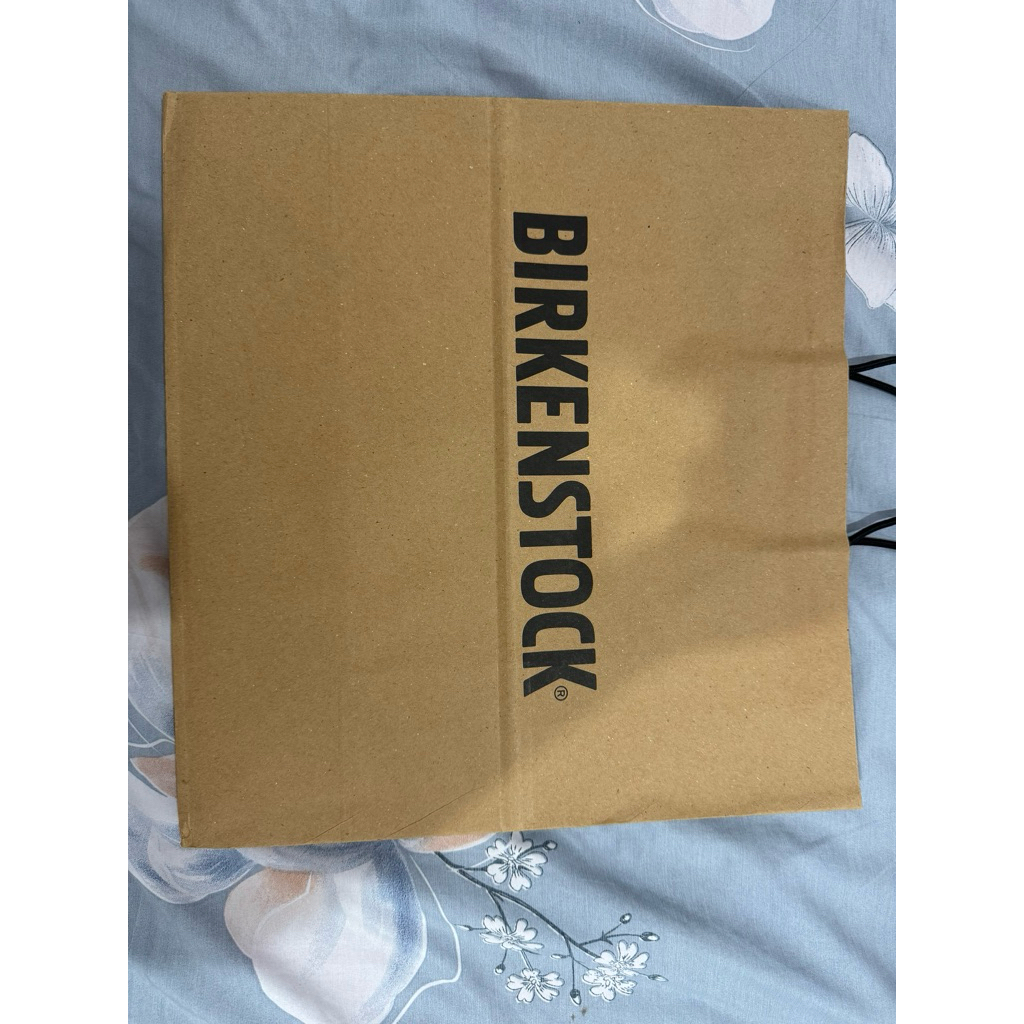 Paperbag store mall sociolla polo birkenstock zara original store mall