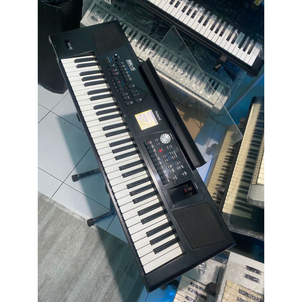 piano / keyboard Roland bk-5