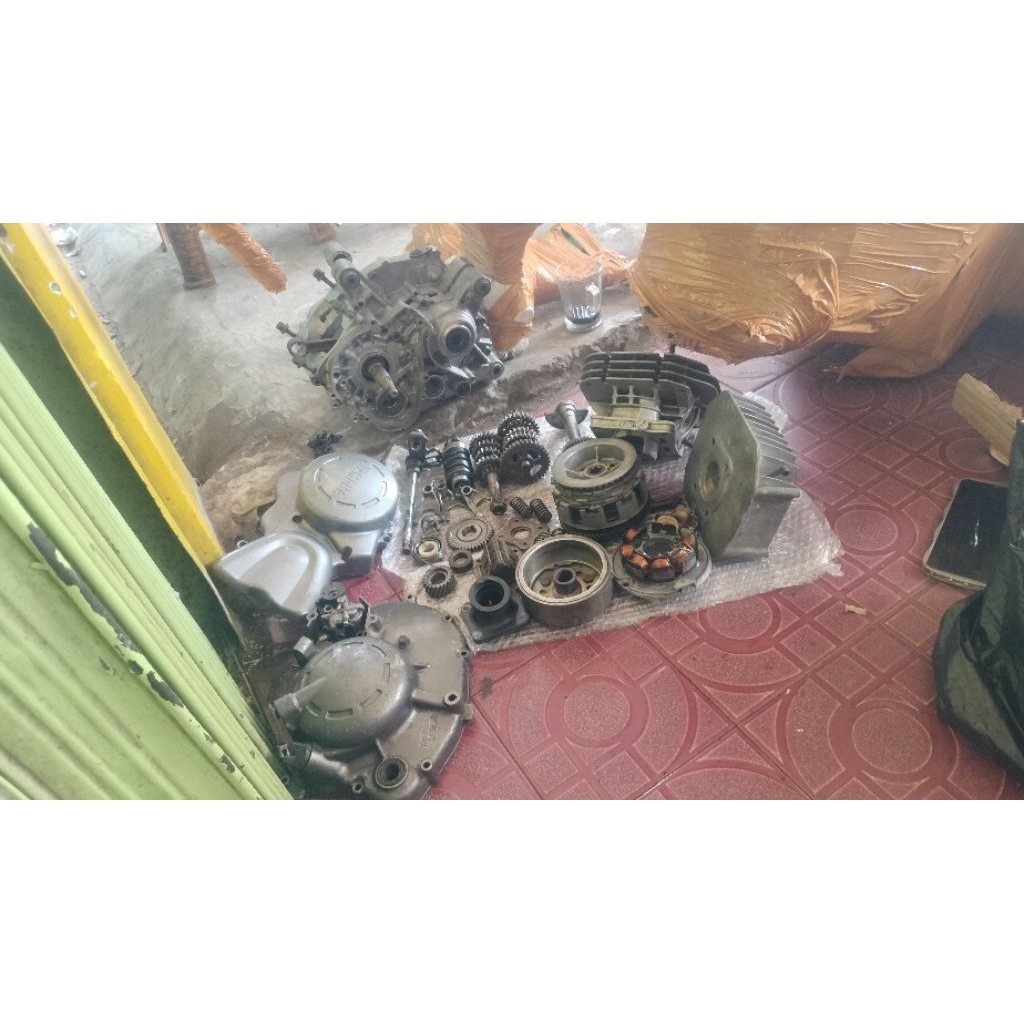 mesin utuh 125z