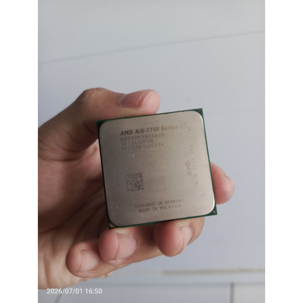 Prosesor AMD A10-7700 Socket FM2+ GRAFIK CARD R7