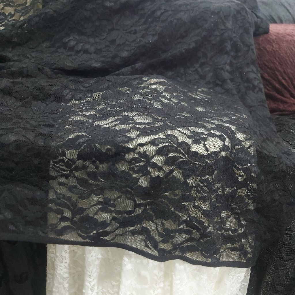 kain brokat premium - kain brokat meteran  - kain brokat motif  - kain brokat ( hitam ) dr
