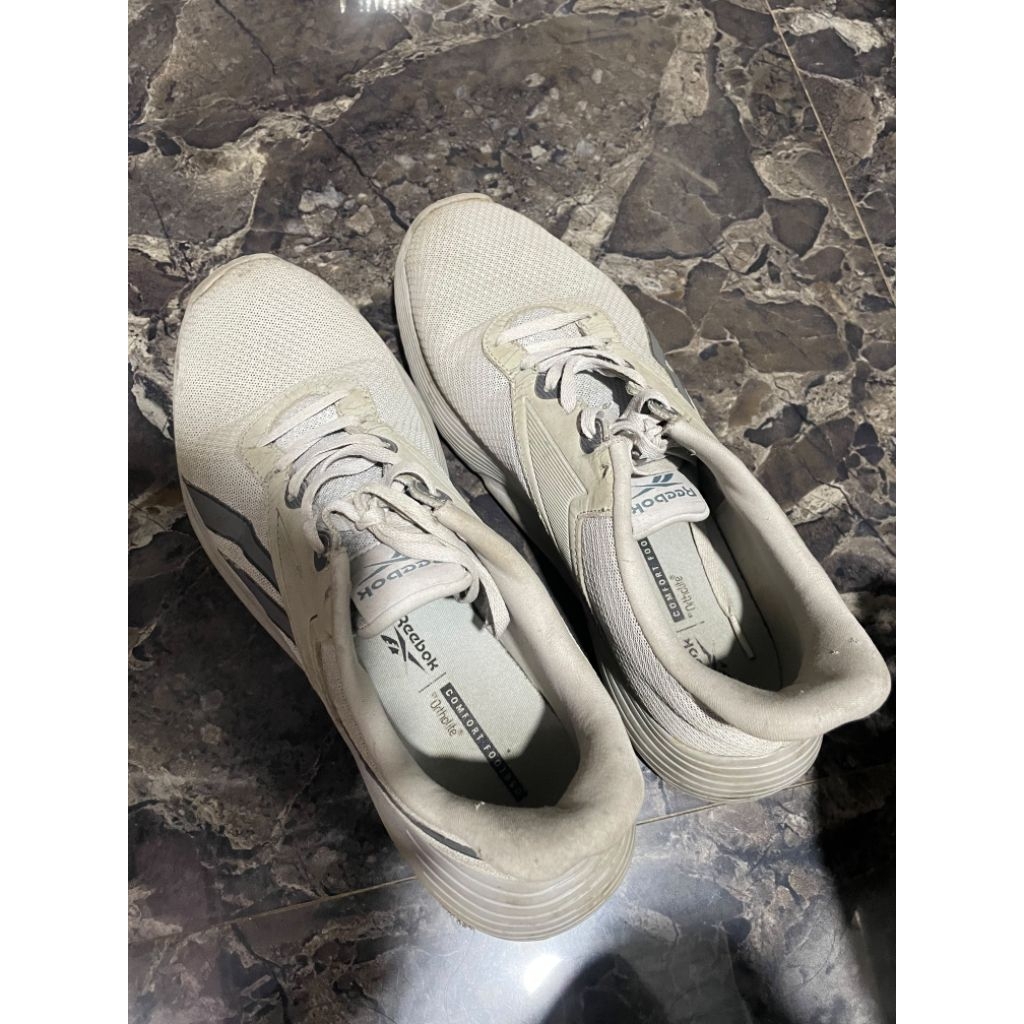 sepatu reebok original sz 43