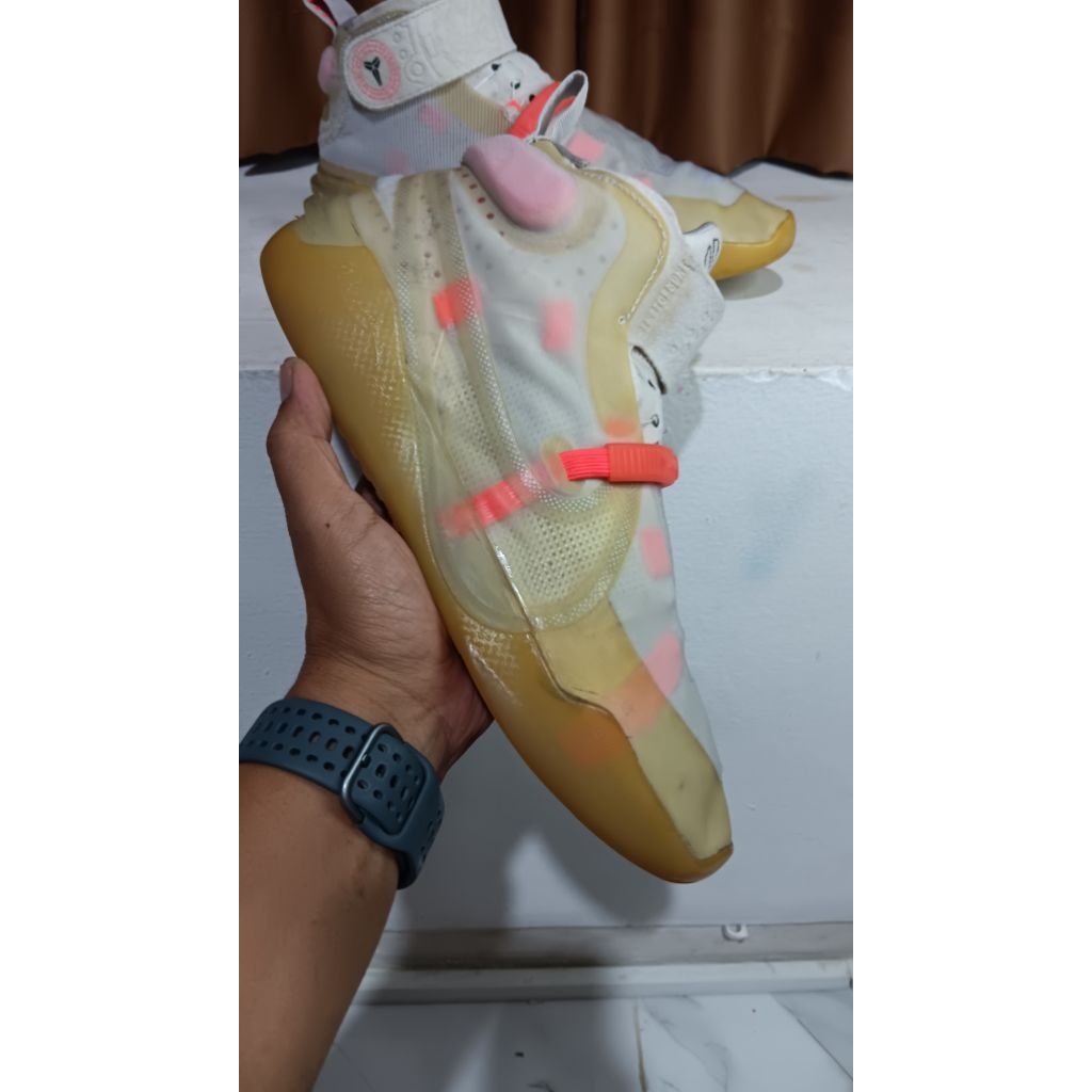 sepatu basket kobe nxt