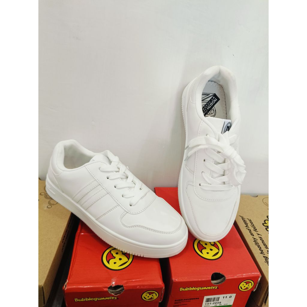 SEPATU SNEAKERS NORTH STAR (BATA)